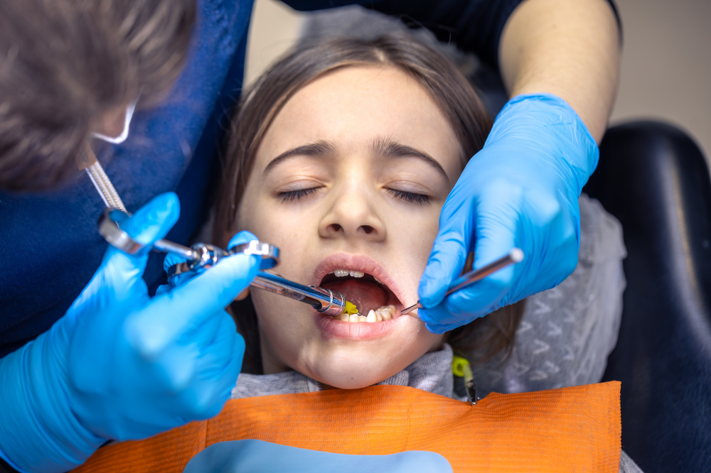 are-kids-put-to-sleep-for-fillings-pediatric-dentist-guide
